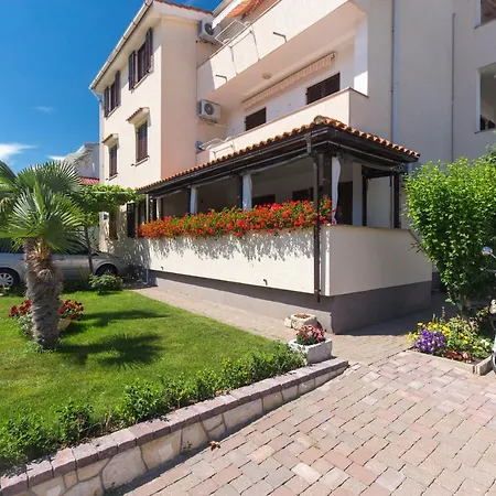 Dujmovic Ivo 2 Apartment
