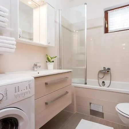 Apartment Dujmovic Ivo 2